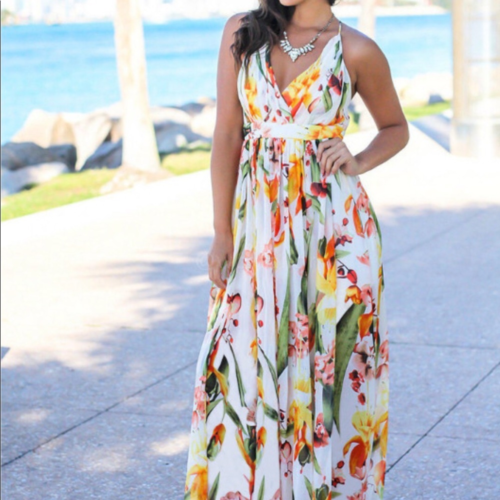 Sale! Restocked! Floral Maxi dress